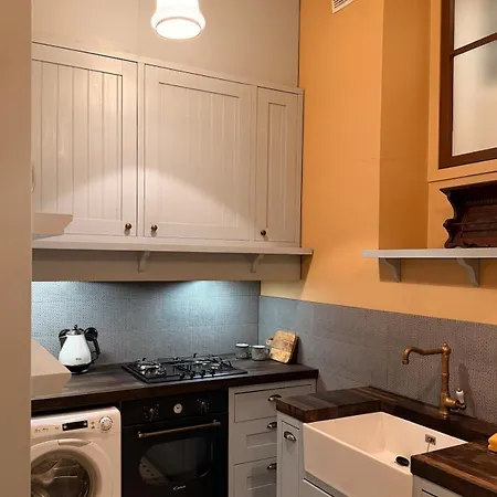 Alexandra, Boutique Old Town Apartman Tallinn