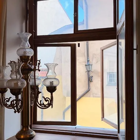 Alexandra, Boutique Old Town Apartman Tallinn
